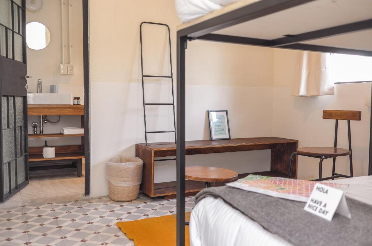 Izta Hostels เม็กซิโกซิตี้ ภายนอก รูปภาพ
