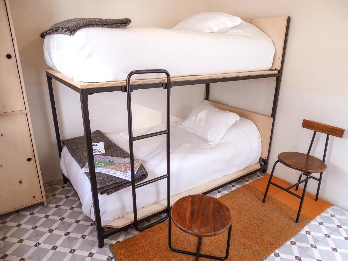 Izta Hostels เม็กซิโกซิตี้ ภายนอก รูปภาพ